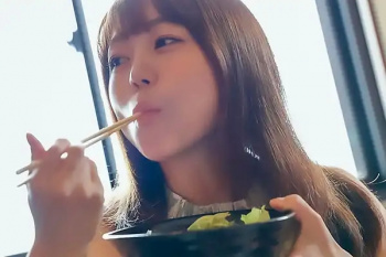 セックスレスIカップ人妻が野田市で昼間から爆乳巨尻揺らし大暴走！感じやすい濡れピンク美マンにデカマラ緊張挿入の画像