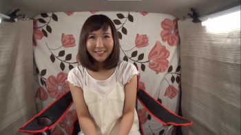 バイブ責めに10分間耐えたら10万円ナンパ！初バイブが気持ち良過ぎて簡単に痙攣アクメの画像