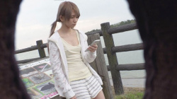 えなこ似のノーブラ田舎娘をスカウトして即カメラテスト！キラキラした都会の生活に憧れる女の子のフェラチオで口内射精の画像