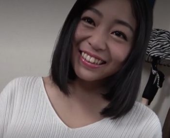 【素人人妻】セックスレス10年で欲求不満な奥さんが旦那に内緒でAV応募してきたエロ動画！久しぶりのSEXにドーパミン崩壊！アヘ顔で逝きまくりwwwの画像