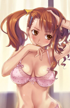【二次】最近はネット通販中心に安くて可愛いのが多くなってる巨乳ブラのエロ画像の画像