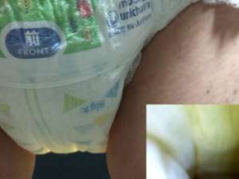 【あたおか】おむつを履いてお漏らしすることに快感を覚えた変態M男の一人赤ちゃんプレイの画像