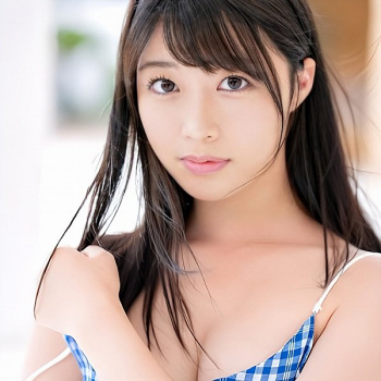 【吉沢梨亜】オナニー大好き美巨乳美少女の性欲覚醒セックスの画像