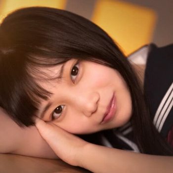 【望実かなえ】童顔貧乳のシャイな美少女が性欲開放セックスで生中出しの画像