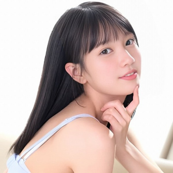 【榊原萌】明るく爽やかな王道美少女が無邪気なセックスで痙攣絶頂の画像