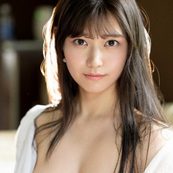 【愛才りあ】無邪気で天然な超絶美少女が夢中でセックスしてガチイキ連発の画像