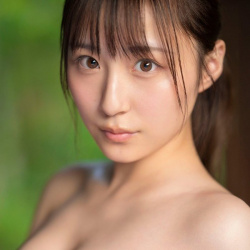 【新木希空】スレンダー美巨乳な美少女グラドルの解禁セックスの画像