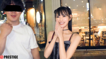 【八掛うみ】エッチな小悪魔美少女が素人君を逆ナンパして食い漁る痴女セックス！の画像