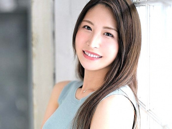 ［神菜美まい×AVデビュー作品］『こんな美女にザーメン発射したい❗️』身長171cmのスレンダー娘がAVに降臨❤の画像