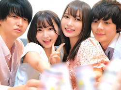 4人の男女が王様ゲームで発情し4P乱痴気に発展！エロ貧乳なシロウト女の子が乳首舐め手コキで巨根懇願…痙攣興奮のケダモノ交尾の画像