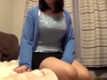 むっちり爆乳他人妻をお持ち帰りして即H！自宅に連れ込みハメ撮り！浮気種付して他人棒でピストン中出しされる淫乱妻！の画像