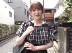 〖素人ﾅﾝﾊﾟ〗仕事終わりのナースを口説いてお悩み相談　オナサポ懇願されて…の画像