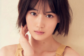 山下美月　凛とした大人感全開！の画像