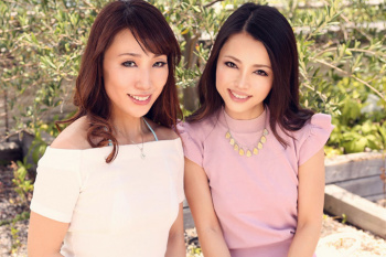 村上佳苗 × 広瀬奈津美　泥酔バッファローゲームから乱交になる仲良し同窓会。の画像
