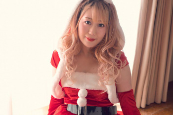 田中綾　 アナルを舐めて欲しい小悪魔サンタ。の画像