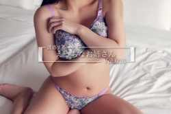男を勃たせる…誘惑するえっちなお姉さんのエロ画像 Vol.636の画像