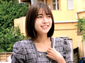 えっち...【メモリアルヌード】「オチンポが…//」27歳の奥様が会ったばかりの男性とヌードフォト撮影！【他人妻ナンパ】の画像