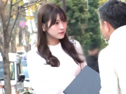 えっち...【他人妻ナンパ】「あっ♡すごい♡」美人な奥様に声掛け！32歳に見えないお淑やかな他人妻さん！旦那以外の男性とSEX！の画像
