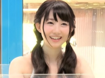 えっち...【マジックミラー号】かわいいツインテール女子が会ったばかりの男性と混浴しながらのマッサージ体験！【素人ナンパ】の画像