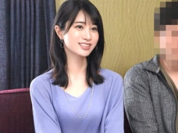 えっち...【奥様NTR】35歳のお淑やかで美人な他人妻！ヨガインストラクターをしている奥様が主人の見ている前で他人棒エッチ！の画像