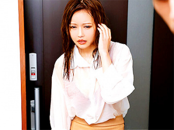 えっち...【豪雨×ずぶ濡れ】「ちょっと…ダメだよ…」ゲリラ豪雨でズブ濡れ透けブラ家庭先生にオス発動の青年が本気ピス！の画像