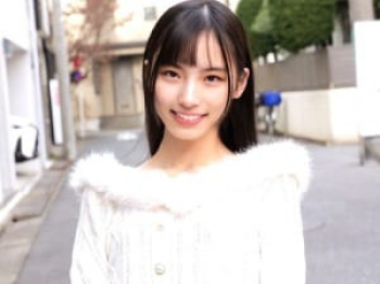 えっち...【シロウトナンパ】「おっぱいはAカップです//」20歳の大学生！口の中にザーメン発射されたシロウト女子が精子ゴっくん！の画像