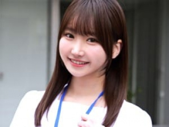 えっち...【一般人ナンパ】「舐められるの気持ちいい？//」26歳の美人さん！4年目だという看護婦さんがフェラからのおっぱいで挟む！の画像