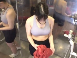 えっち...【ミラー号】一人としか付き合ったことがないというバレー部娘が膣内洗浄体験！【シロウトナンパ】の画像
