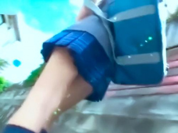 【鬼畜映像】娘高生を恐怖に陥れる集団強姦マジクソｗｗｗ尾行に気付いた時は時遅し？！自宅押し込み中出しレ〇プトラウマ確定♪の画像