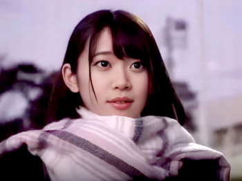 ＜女子校生＞彼氏を作って調子に乗る地味お淑やかなエロ制服女子校生！屈辱の輪〇3Pで調教され羞恥の大量潮吹き…乱れたレイプで失禁イキの画像