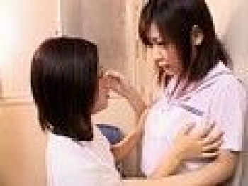丸見え、スジ舐めいじり過激な女だけのの３Ｐ濃厚レズファックの画像