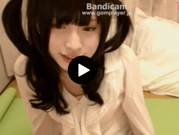 変顔してもブレない超絶美少女が可愛い喘ぎ声でオナニー配信の画像
