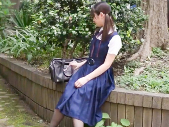 JKレイプ 「あの子を犯したいから...！パンパンに膨らんだおっぱいに勃起してしまう美少女が、クズに犯され絶望する！の画像