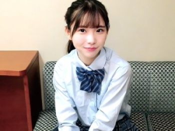 【一般人ナンパ】「我慢しないで出して♡」ポニーテールの女の子校生！童顔ロリな美女の子が2本のチ〇コをフェラする！の画像