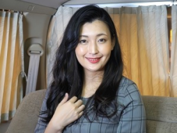 【奥様ナンパ】「えっ…うそ…」気品漂う奥様さん！デカ尻な３８歳美妖艶が他人チンコでおまんこの中にイクされる！の画像