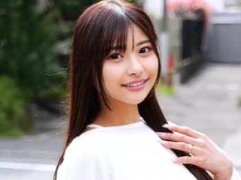 【人妻】「オチンコおっきぃ♡」髪が長い美人な奥様！29歳のアラサーに見えない人妻さんが筆下ろしセックス.種付！の画像