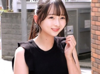 【素人ナンパ】可愛いJD！ロリ顔の美少女がメモリアルヌードフォト！男根を挿入されパコられる！の画像
