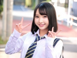 【素人ナンパ】「入りましたね♡」幼いルックスの可愛い子！幼い可愛いミニマム女子がおっさんと種付！の画像