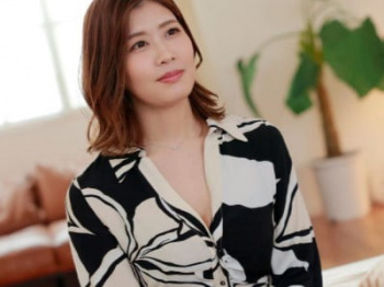 ≪熟女≫「沢山します」デカ尻脱いだらエロ過ぎ奥様のSEXの画像