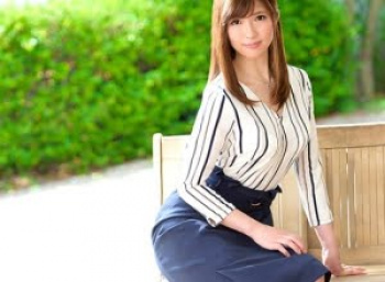 【騎乗位三田真利江】地方のアナウンサーとして活動するも初撮りSEXで世間を賑わせる他人妻の画像