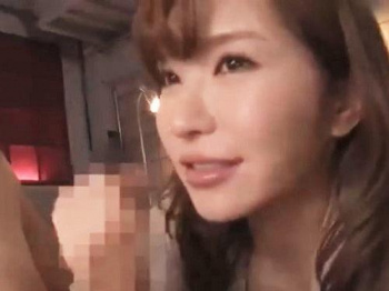 【葵】性欲旺盛な巨乳美痴女にチ〇ポを凄い勢いでスロートされ美マンを見せつけシックスナインで発情スケベい腰振りで。。。の画像