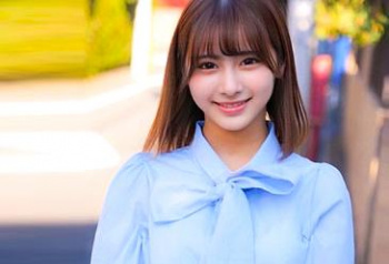 【素人×ナンパ】素人女子学生が人生初の素股体験でパイパンナカダシ！まんこにデカチンが擦れてマン汁ダダ漏れ！の画像
