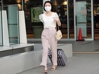 【AVデビュー】全●監督に影響された女さんがAV出演!!旦那以外のオオチンコとパコして感じまくりが半端ないの画像