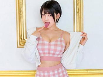 【接吻×ディルド】神スタイルの美娘が極上フェラでたっぷりと抜き巨根バッコバコ絶頂なんだがの画像