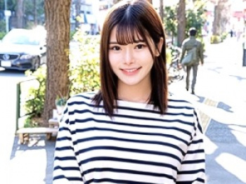 【奥様ナンパ】「そんなに見られると//」声をかけられたベビーカー熟女！奥様が処女男君と野球拳！大きなおっぱいが顕に！の画像