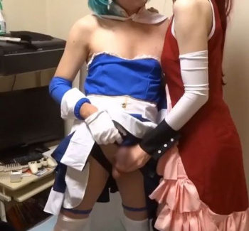 男娘動画 コスプレ女装娘の相互オナニーで大量射精の画像