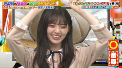 齋藤飛鳥、脇からお漏らし!脇汗染みがエロすぎるwwwwwwの画像