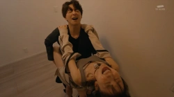 篠田麻里子、マン汁を食レポされる濡れ場クンニ動画がエロいwwwwwwの画像