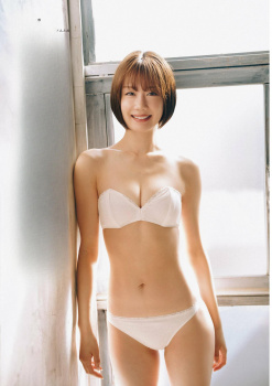 輝く肉体美!新唯のナイスボディがますます話題!の画像