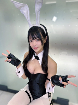 おさかな伯爵 人気コスプレイヤーのセクシーコスプレ 3の画像